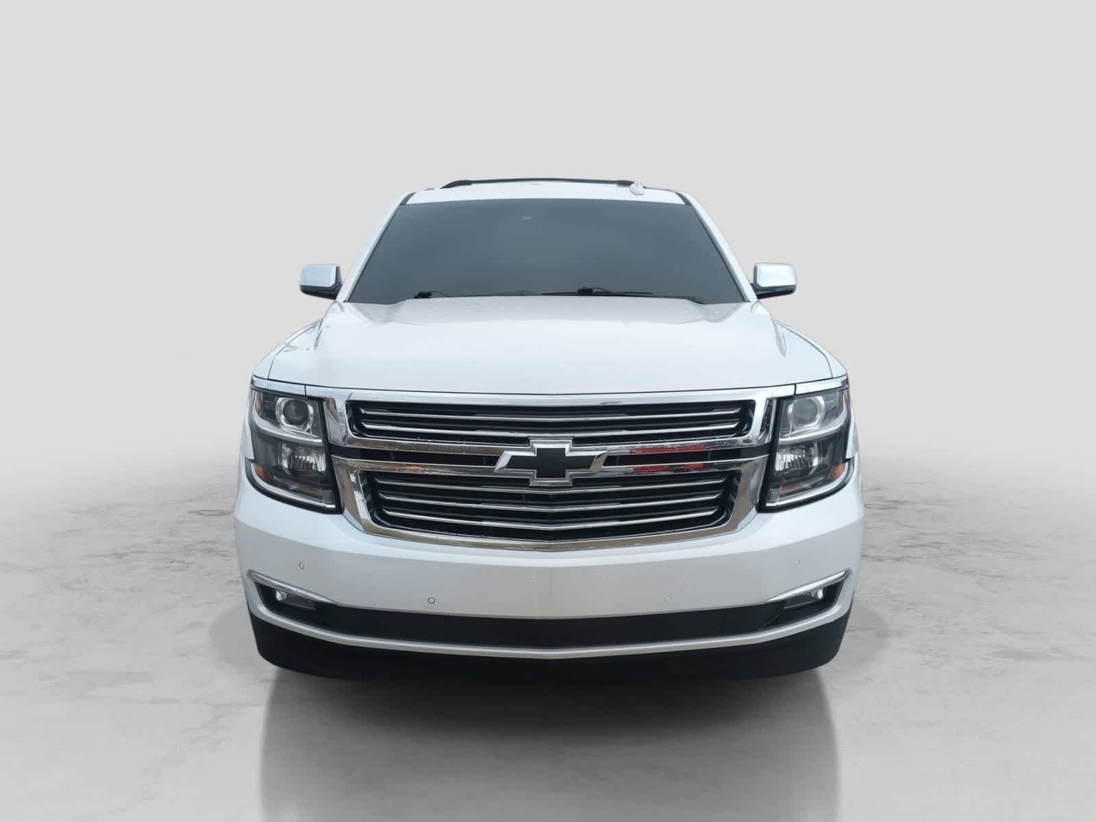 Used 2018 Chevrolet Tahoe Premier AWD/4WD image 3