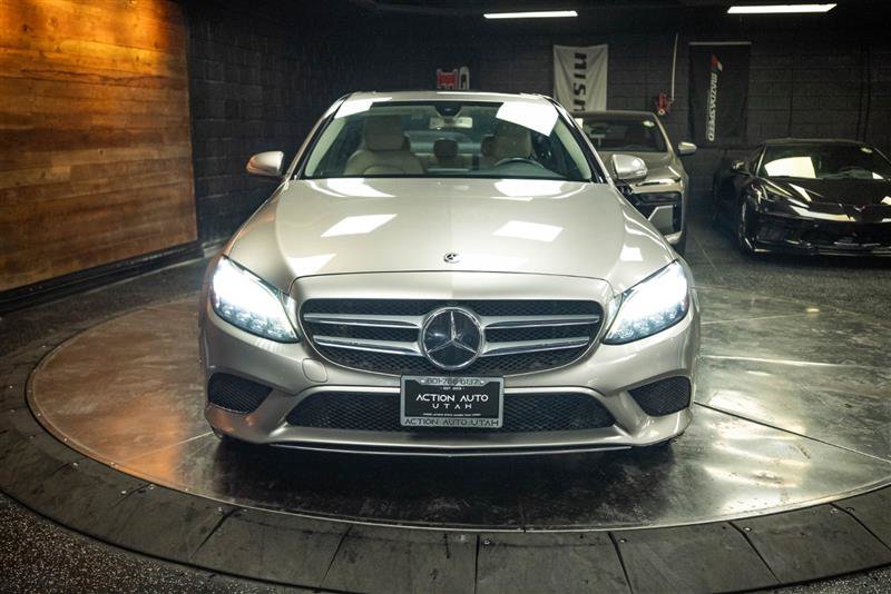 Used 2019 Mercedes-Benz C 300 4MATIC Sedan image 4