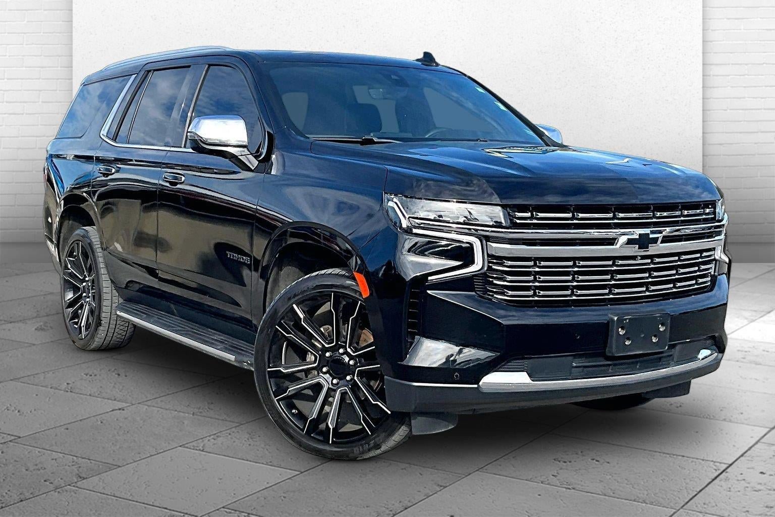 Used 2021 Chevrolet Tahoe Premier w/ Premium Package AWD/4WD image 1