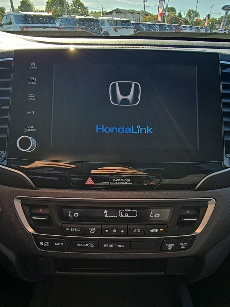 Used 2021 Honda Ridgeline Sport image 13