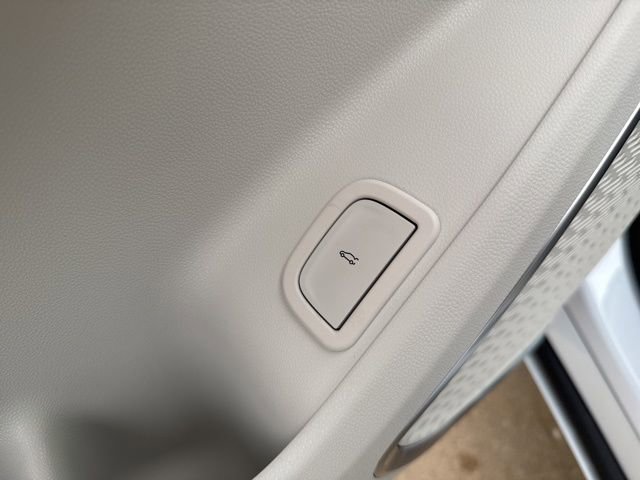 New 2026 Buick Enclave Avenir w/ Super Cruise Package image 12