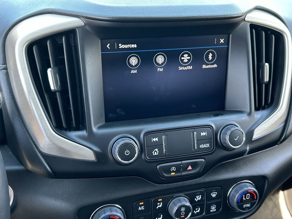 Used 2024 GMC Terrain Denali w/ Denali Premium Package image 13