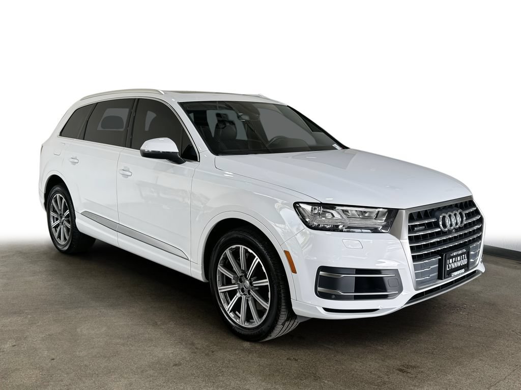 Used 2019 Audi Q7 3.0T Premium Plus w/ Premium Plus Package AWD/4WD image 3