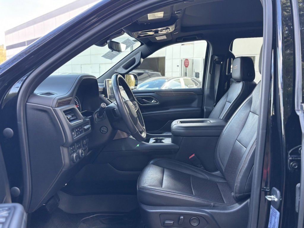 Used 2021 Chevrolet Tahoe High Country image 12