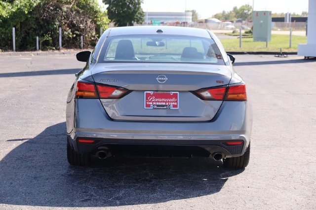 Certified 2024 Nissan Altima 2.5 SR FWD image 6