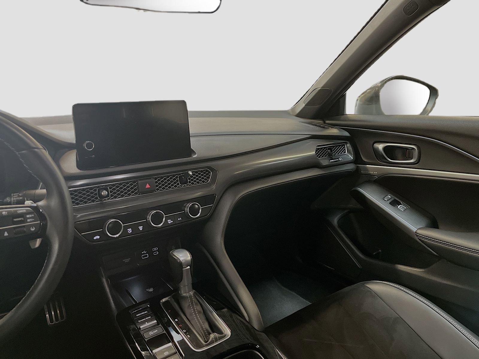 Used 2023 Acura Integra A-Spec image 24