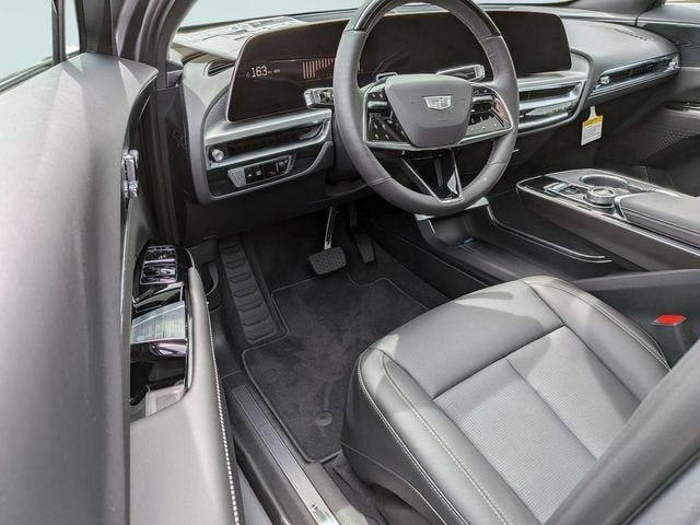 New 2026 Cadillac Lyriq Luxury RWD image 22