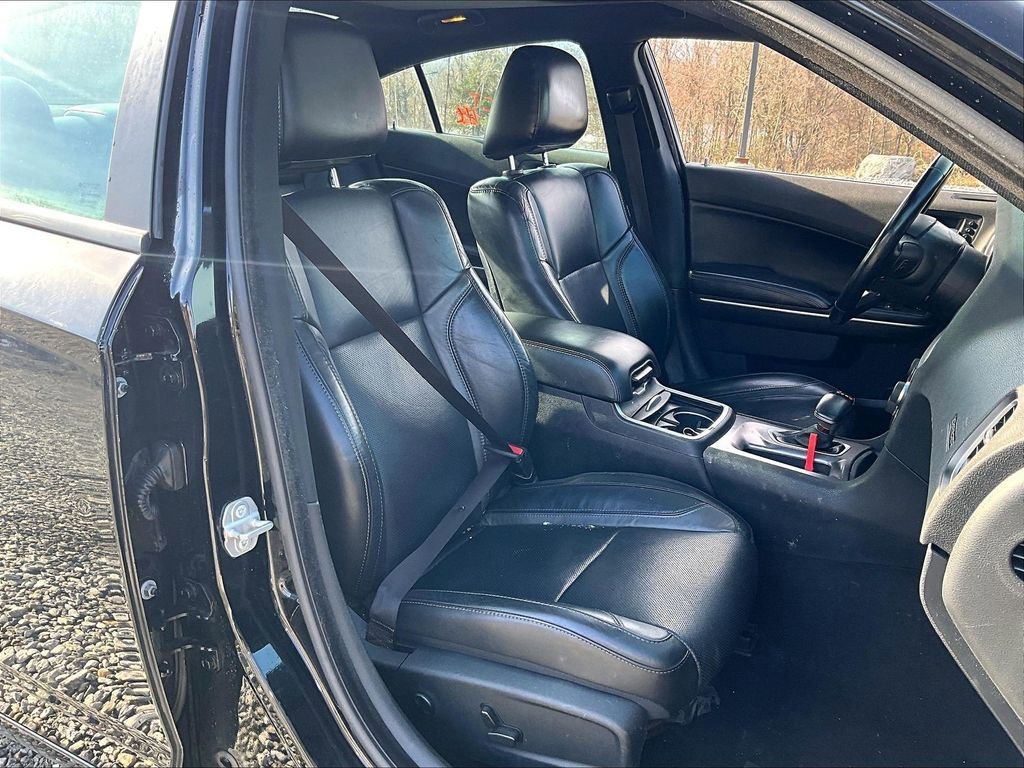 Used 2021 Dodge Charger SXT w/ Leather Interior Group image 7