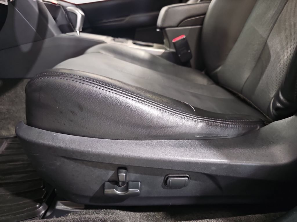 Used 2012 Subaru Outback 2.5i Limited w/ Moonroof Pkg AWD/4WD image 30
