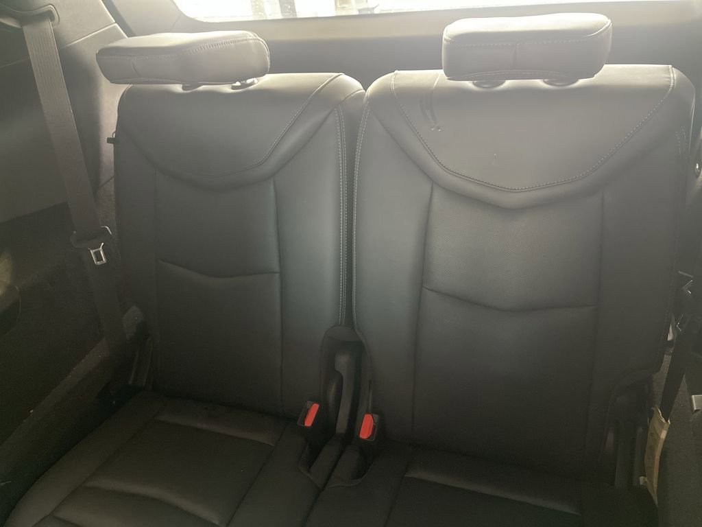 Certified 2024 Cadillac XT6 Premium Luxury w/ LPO, Floor Liner Package image 30