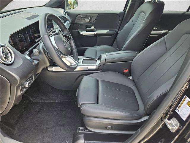 Certified 2025 Mercedes-Benz GLB 250 image 15