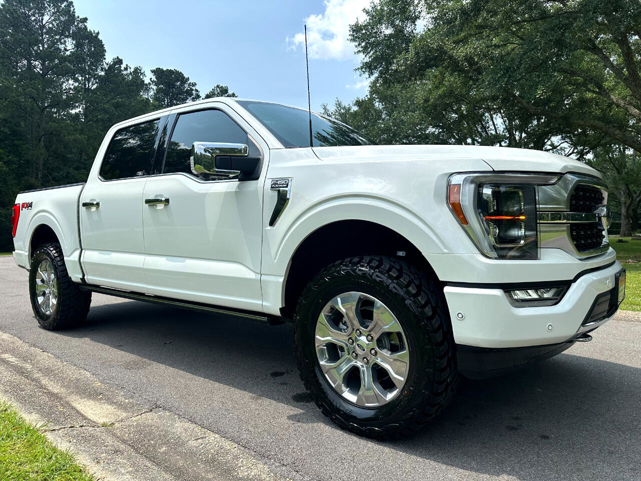 Used 2023 Ford F150 Platinum w/ Equipment Group 701A High image 3