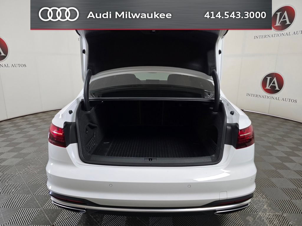 Used 2023 Audi A4 2.0T Premium Plus w/ Premium Plus Package AWD/4WD image 9