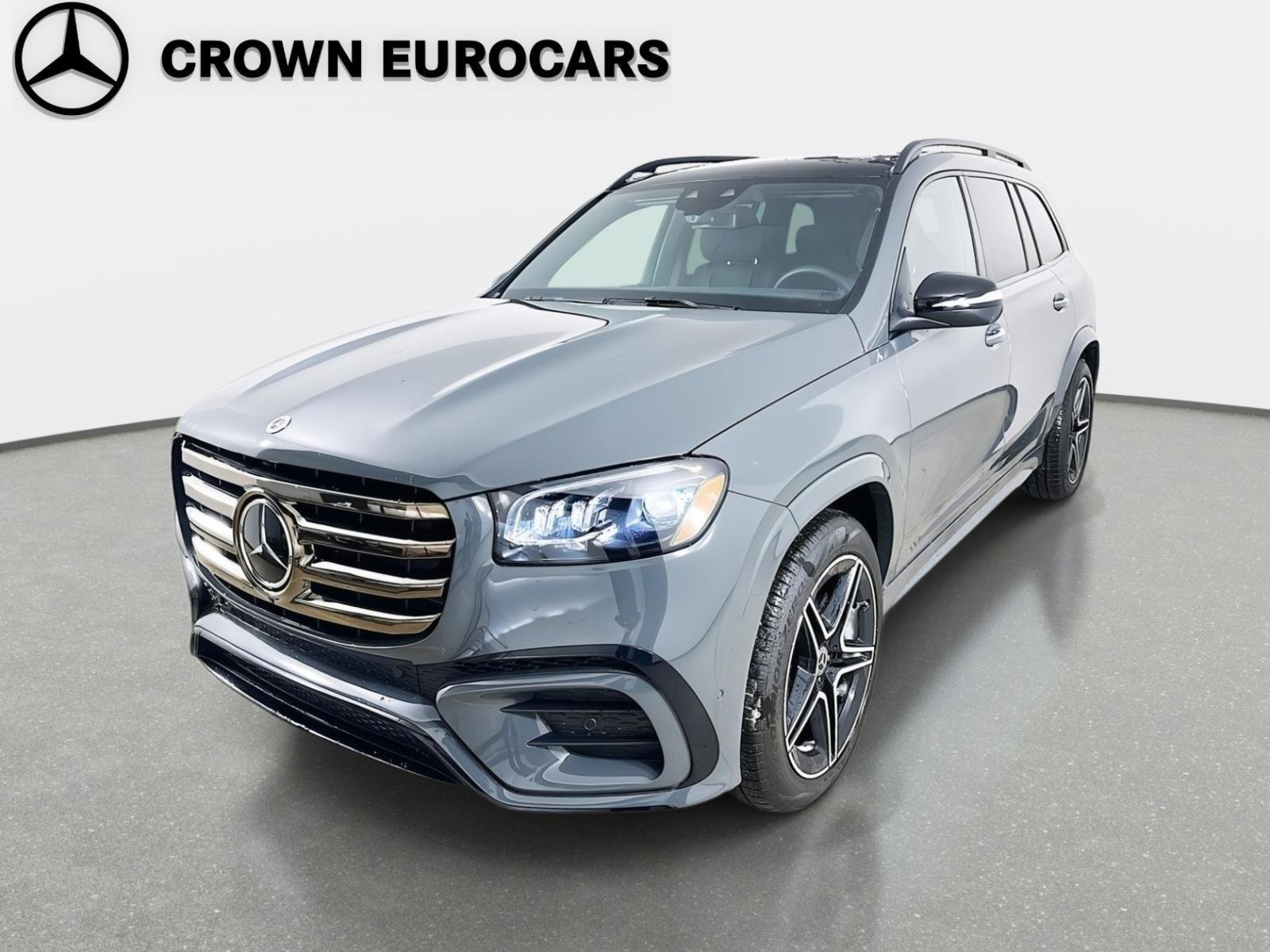 Used 2026 Mercedes-Benz GLS 450 4MATIC image 1