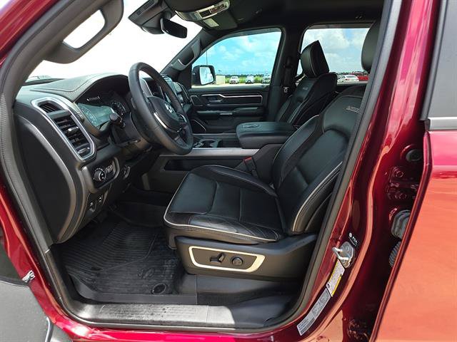 Used 2023 RAM 1500 Laramie AWD/4WD image 14