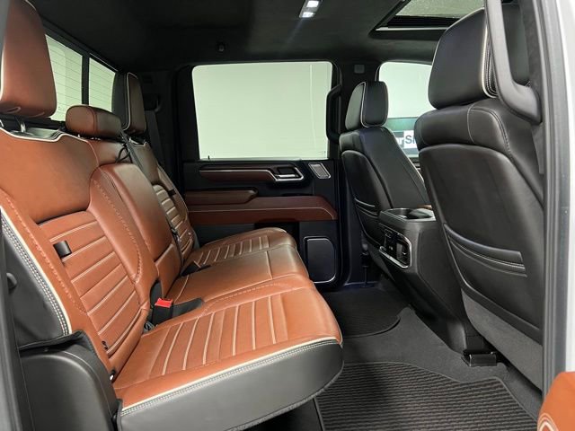 Used 2024 GMC Sierra 2500 Denali Ultimate AWD/4WD image 53