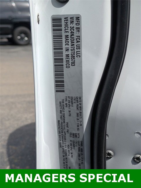 New 2025 Jeep Compass Sport image 32