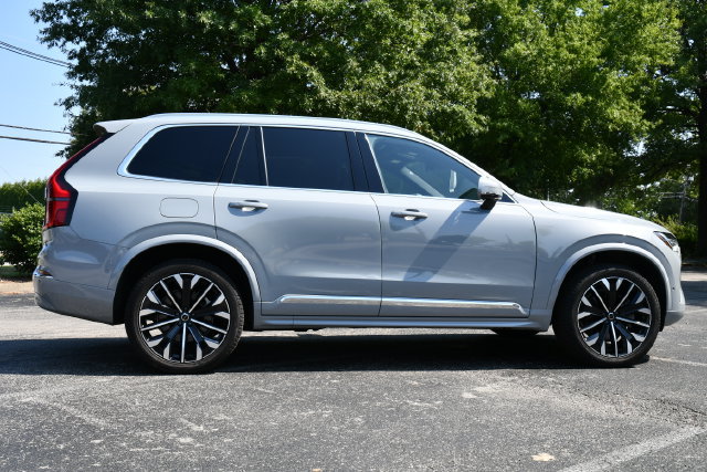 Certified 2026 Volvo XC90 B6 Plus AWD/4WD image 8