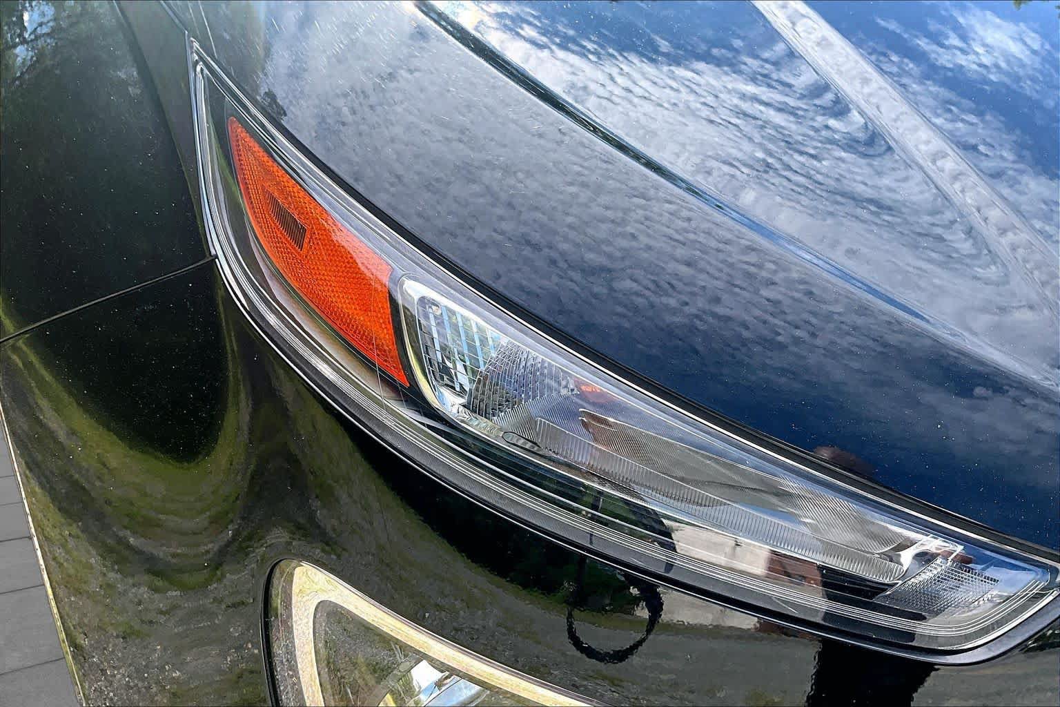 Used 2025 Hyundai Venue SEL FWD image 28