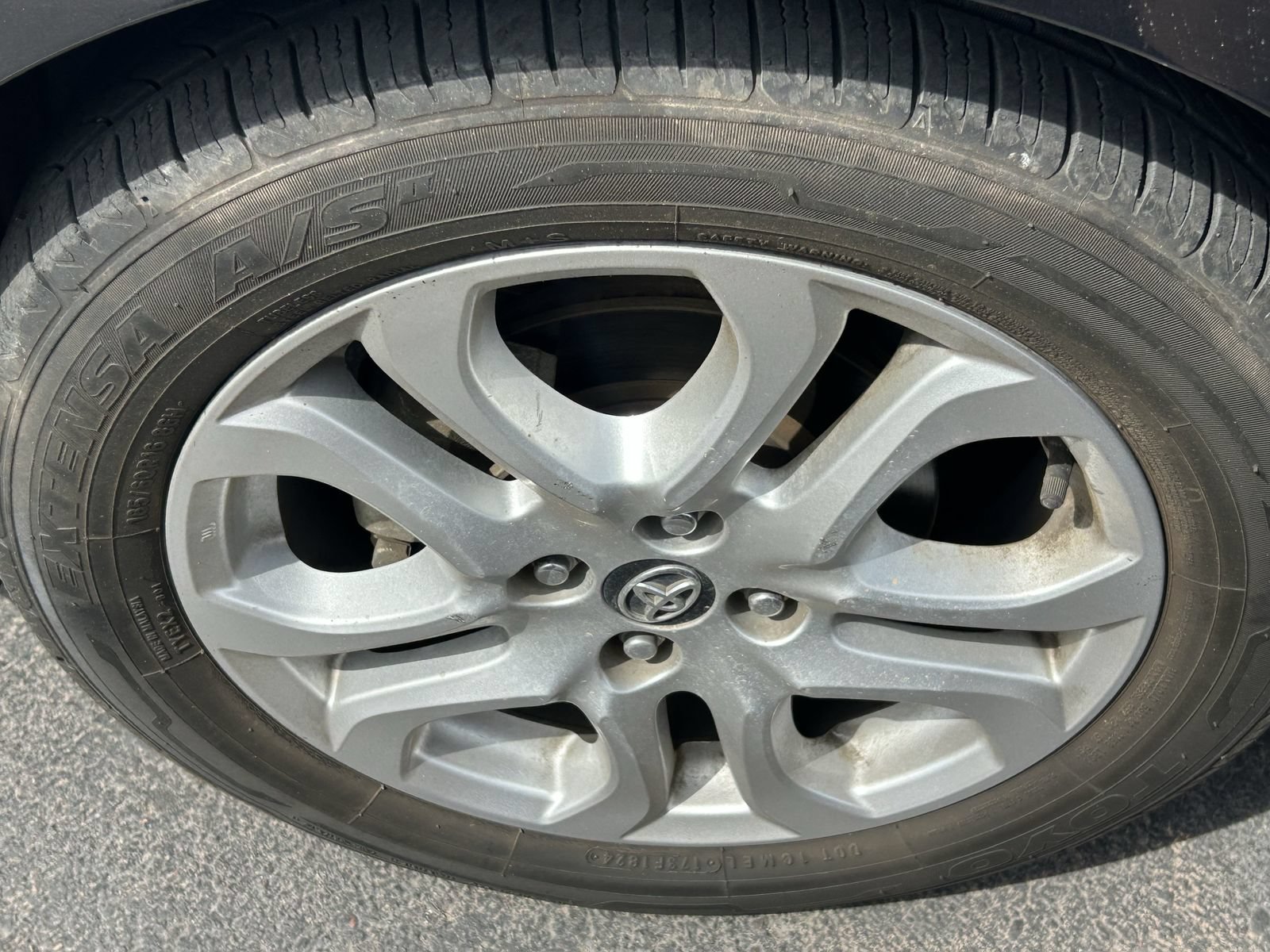Used 2018 Toyota Yaris iA FWD image 14
