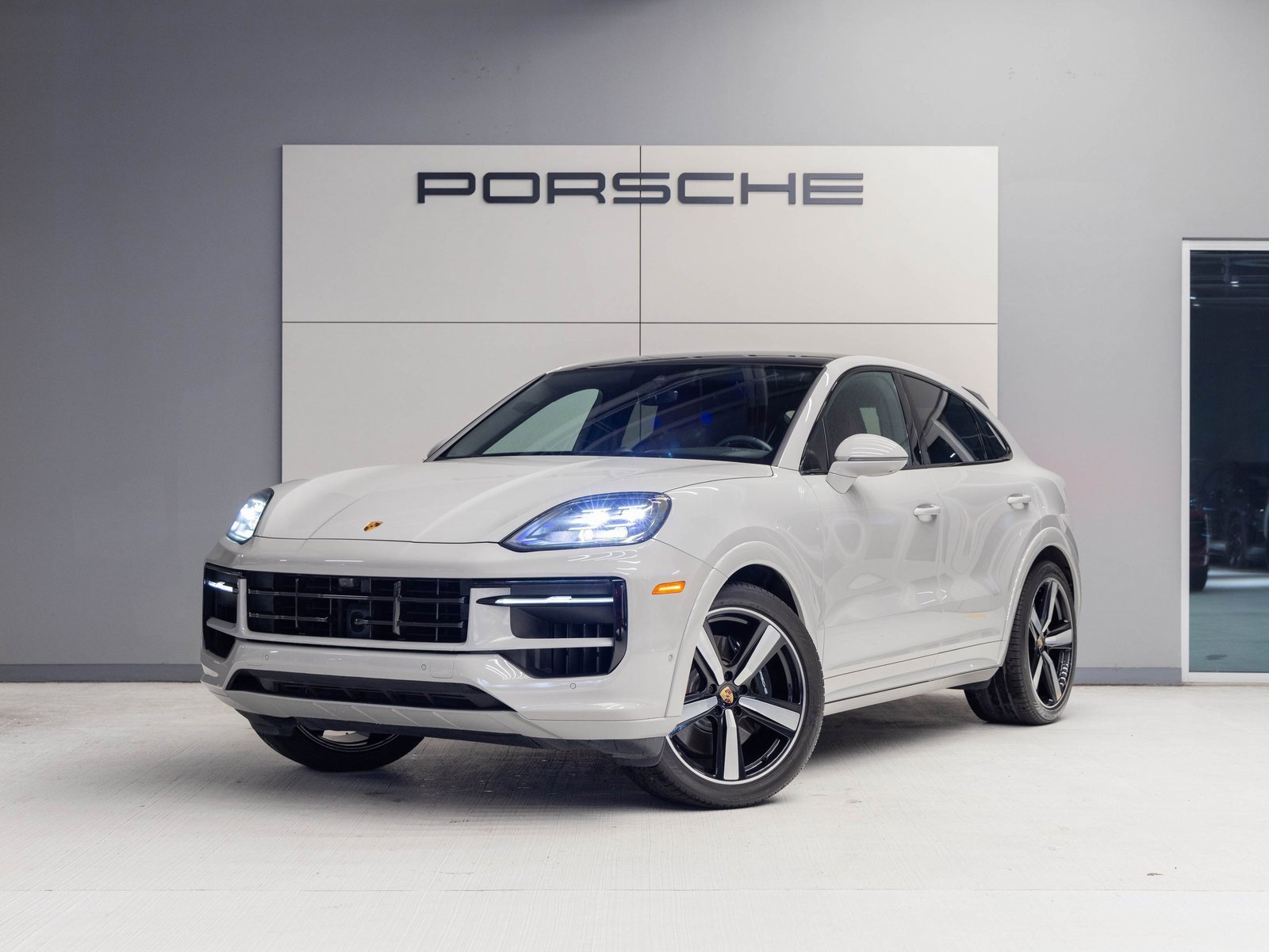 Certified 2024 Porsche Cayenne S