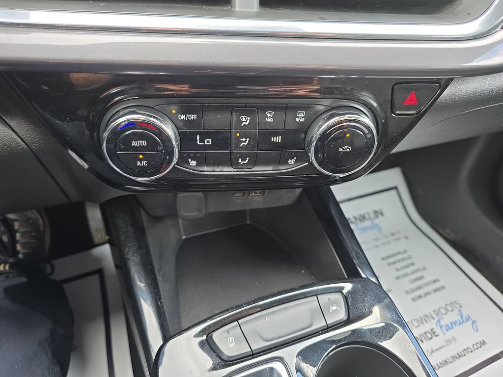 Used 2024 Chevrolet Trax ACTIV w/ Driver Confidence Package FWD image 18