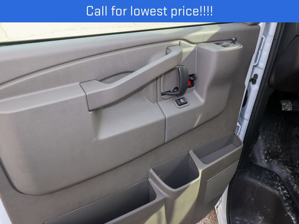New 2026 GMC Savana 2500 w/ Driver Convenience Package RWD image 9