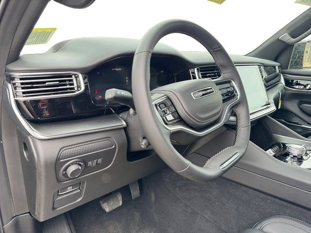 New 2026 Jeep Grand Wagoneer Summit w/ Premium Group III AWD/4WD image 10