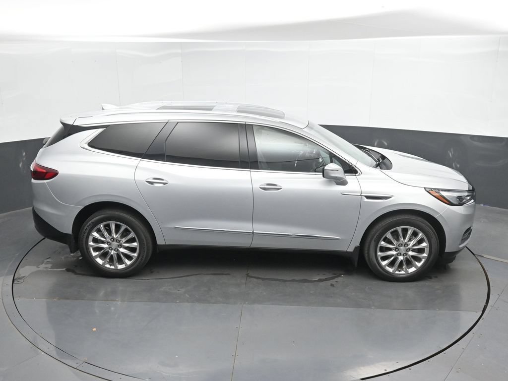 Used 2021 Buick Enclave Premium w/ Sun and Sites Package AWD/4WD image 30