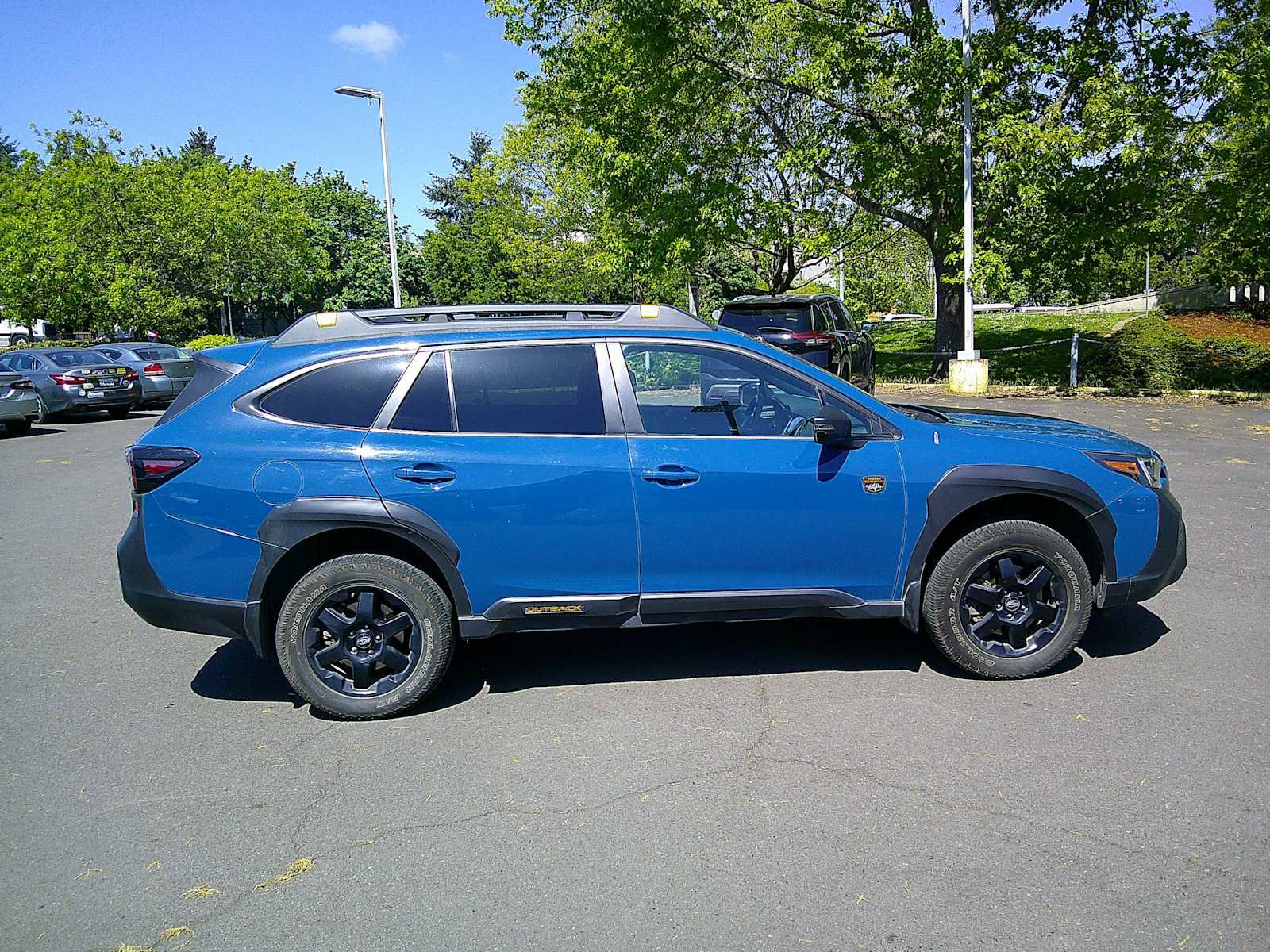 Used 2022 Subaru Outback Wilderness w/ Wilderness Package AWD/4WD image 6