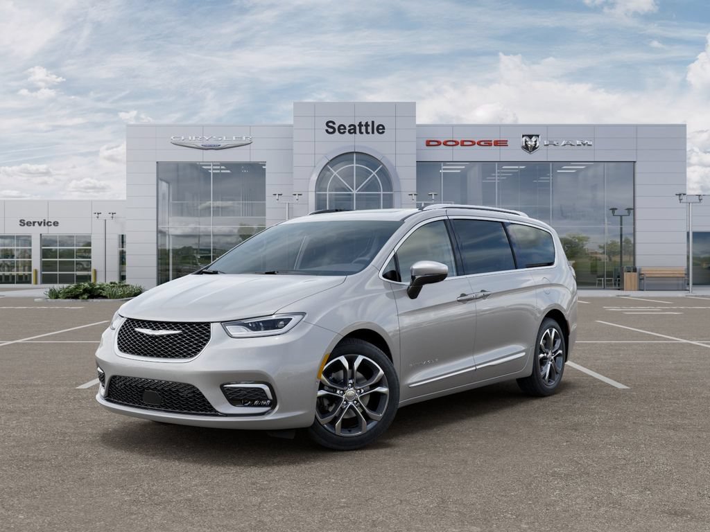 New 2026 Chrysler Pacifica Pinnacle