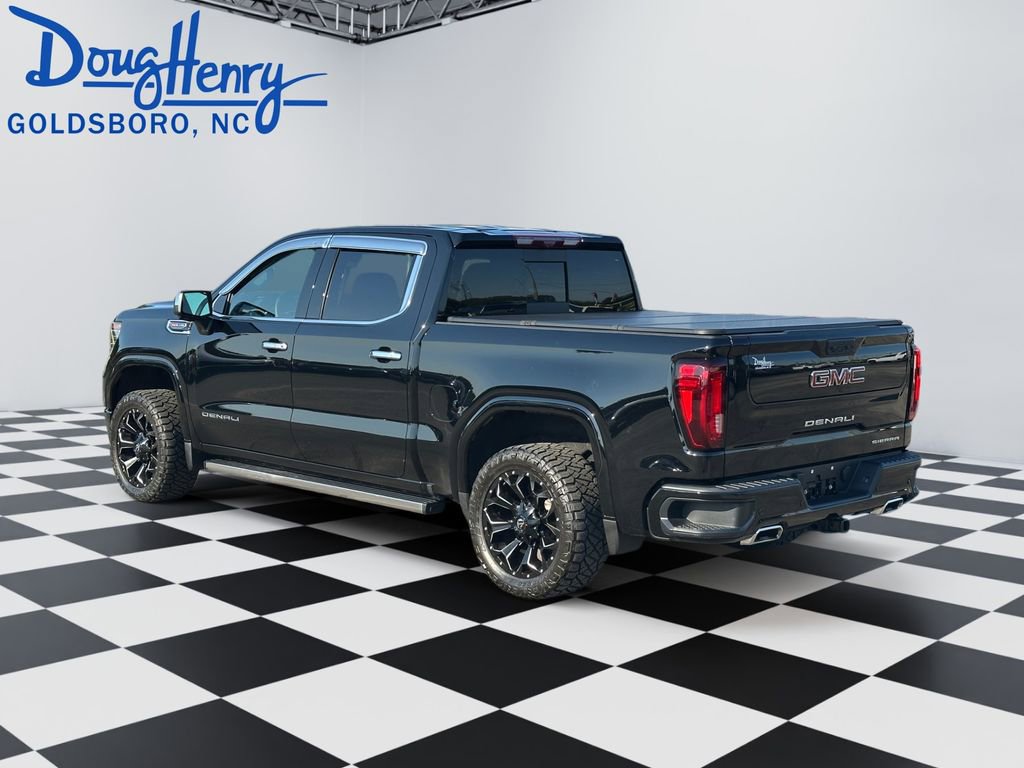 Used 2025 GMC Sierra 1500 Denali w/ Denali Reserve Package AWD/4WD image 3