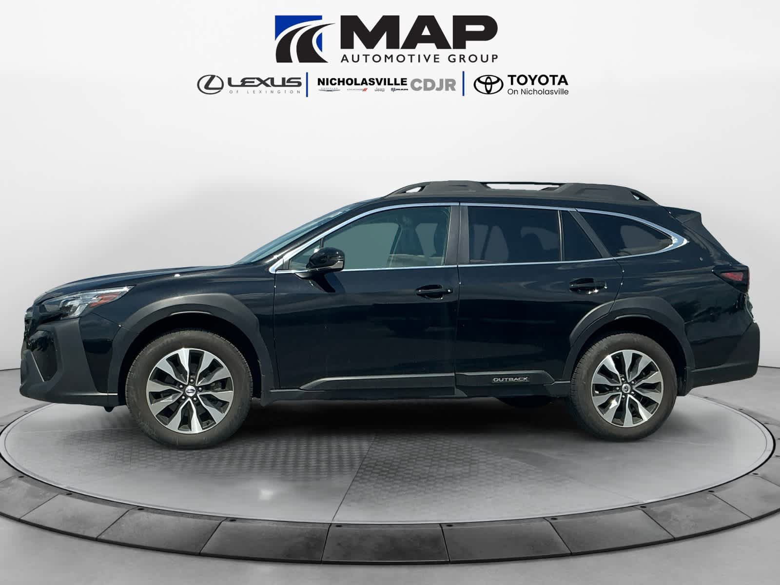 Used 2024 Subaru Outback Limited XT AWD/4WD image 2