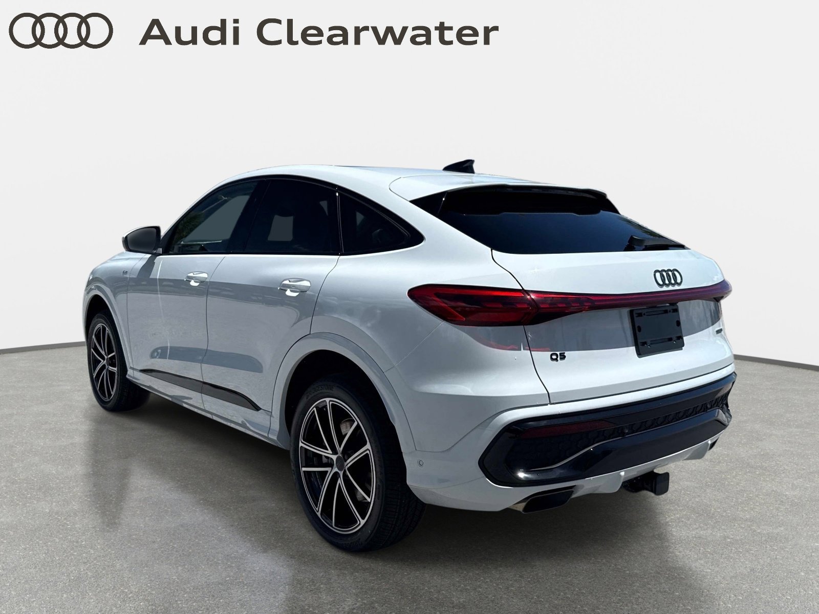 New 2026 Audi Q5 Premium Plus AWD/4WD image 3
