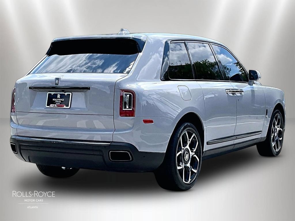 Certified 2023 Rolls-Royce Cullinan Black Badge AWD/4WD image 11