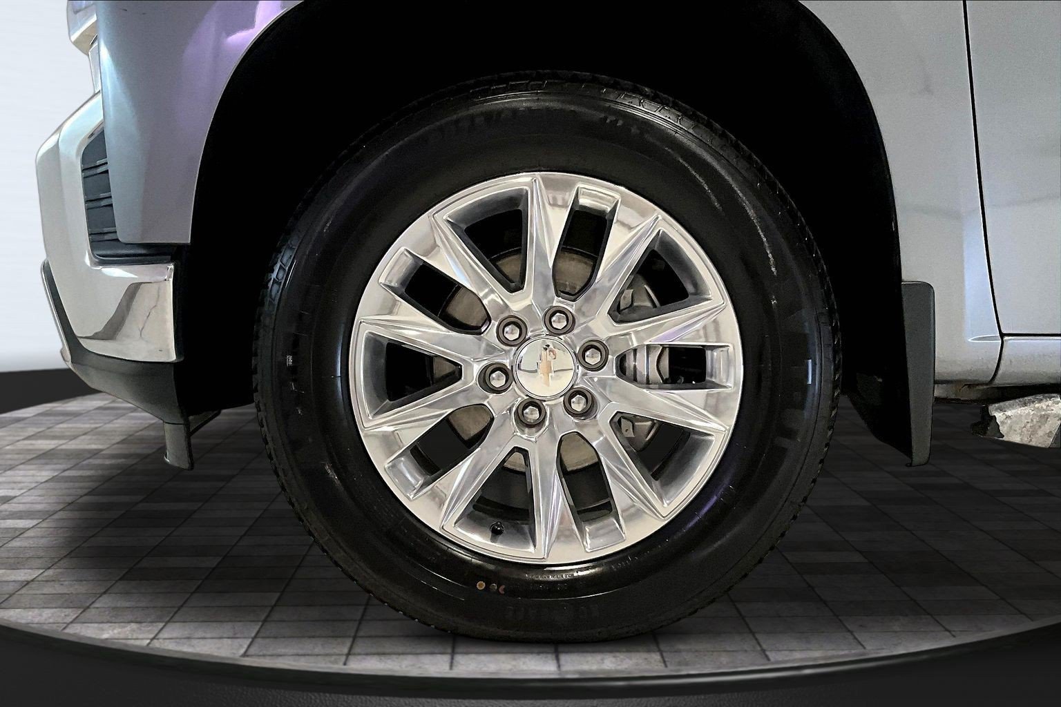 Used 2022 Chevrolet Silverado 1500 LTZ w/ LTZ Premium Package AWD/4WD image 36