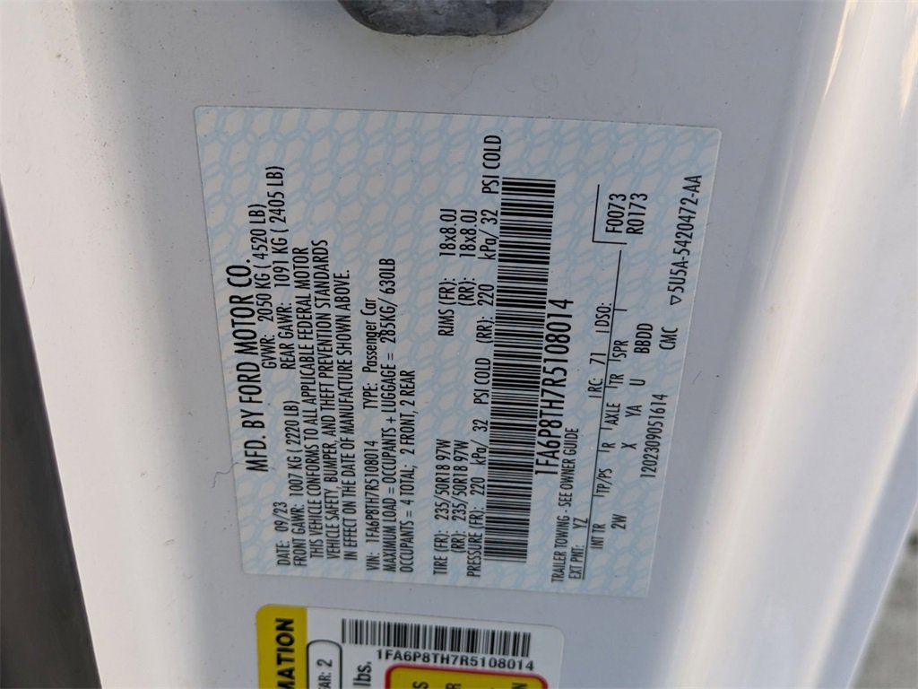 Used 2024 Ford Mustang Coupe image 32