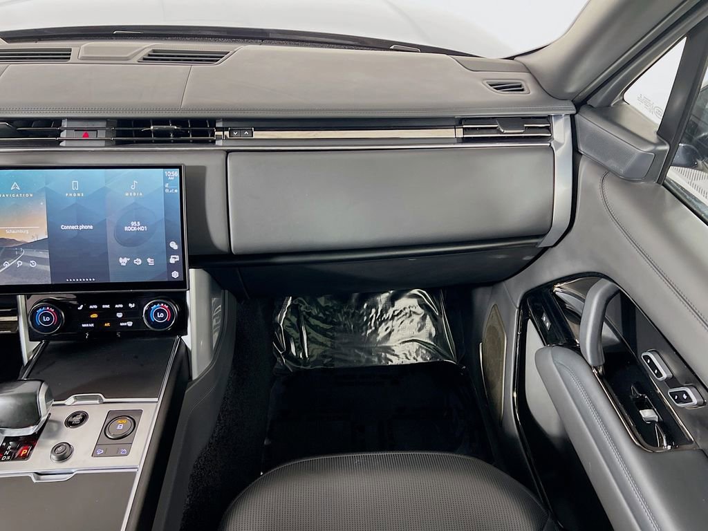 Used 2023 Land Rover Range Rover SV image 25
