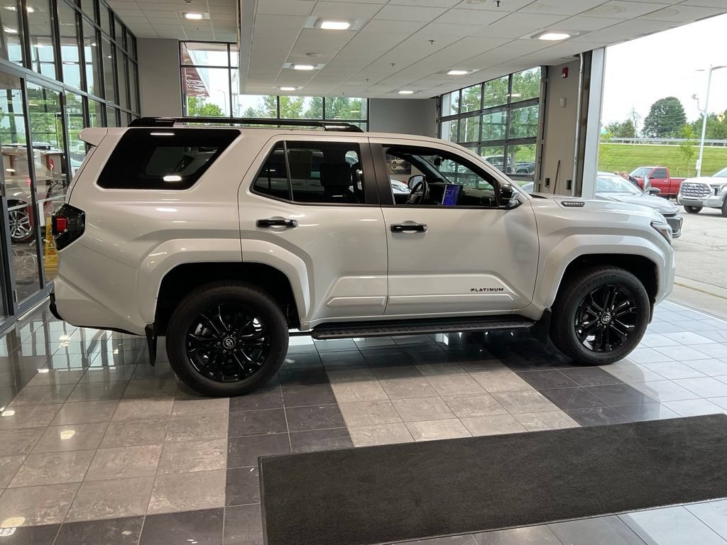 Certified 2026 Toyota 4Runner Platinum AWD/4WD image 6