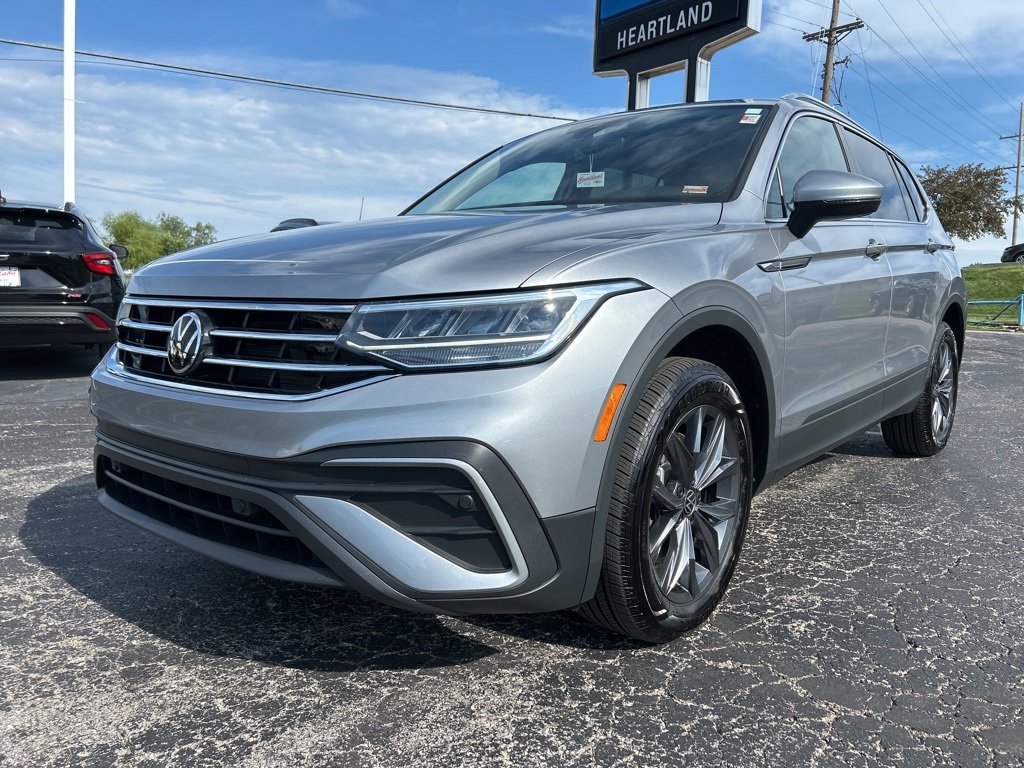 Used 2023 Volkswagen Tiguan SE