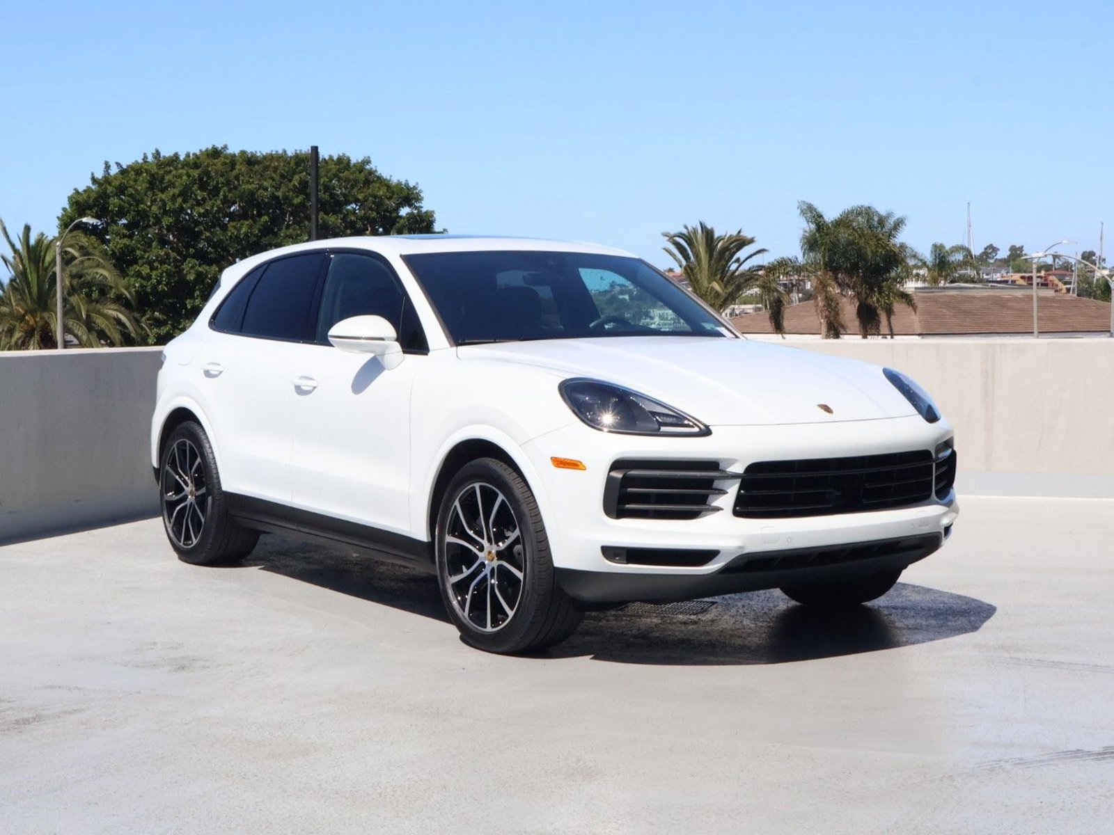 Certified 2023 Porsche Cayenne image 7