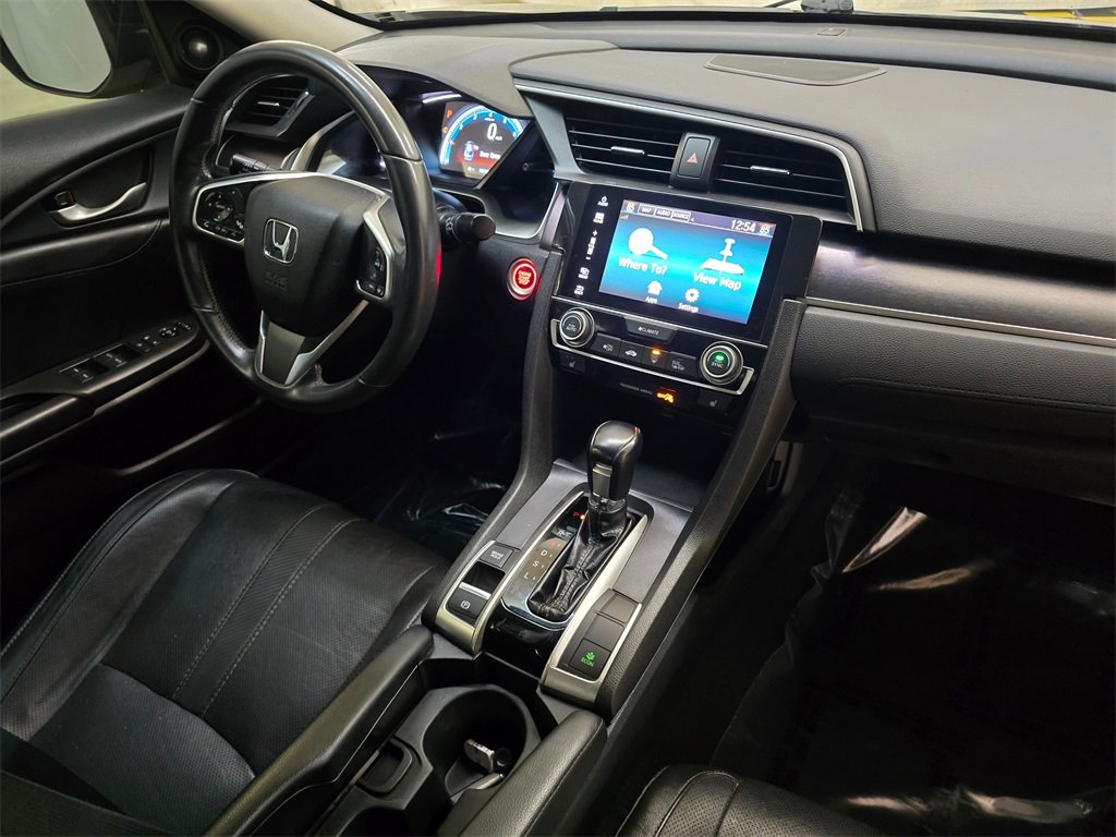 Used 2016 Honda Civic Touring image 10