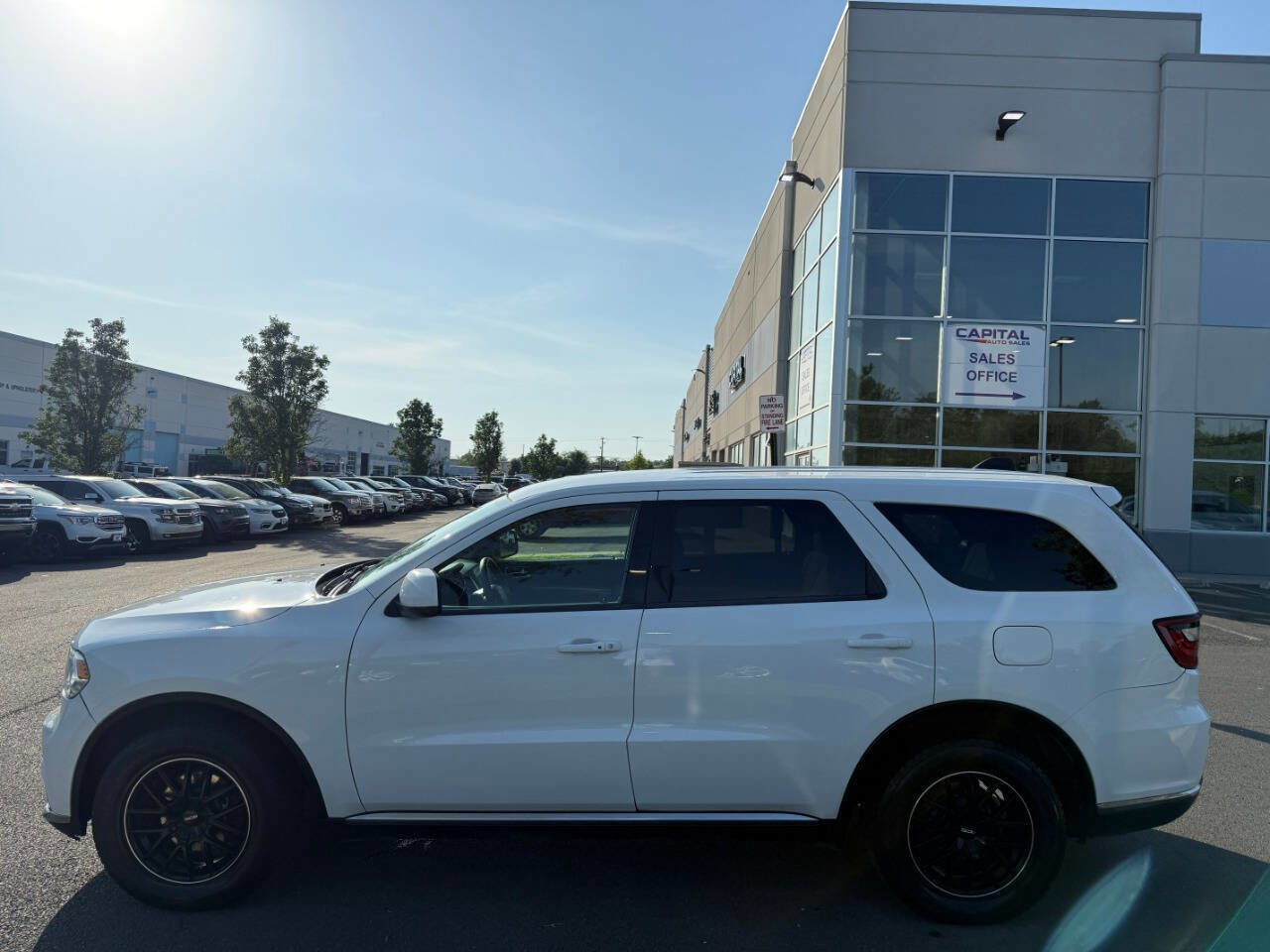 Used 2017 Dodge Durango SXT w/ 3rd Row Seating Group image 10