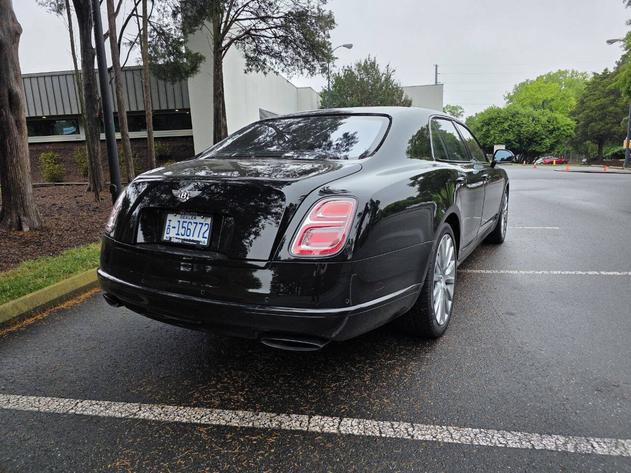 Used 2017 Bentley Mulsanne RWD image 54