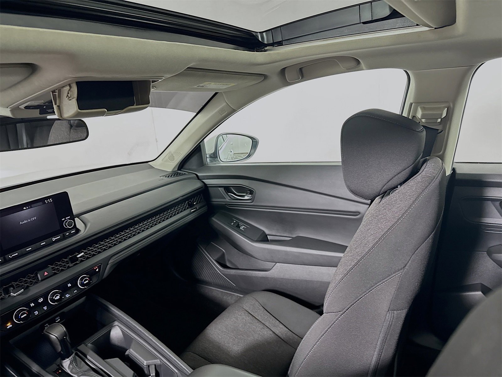 Used 2024 Honda Accord EX image 21