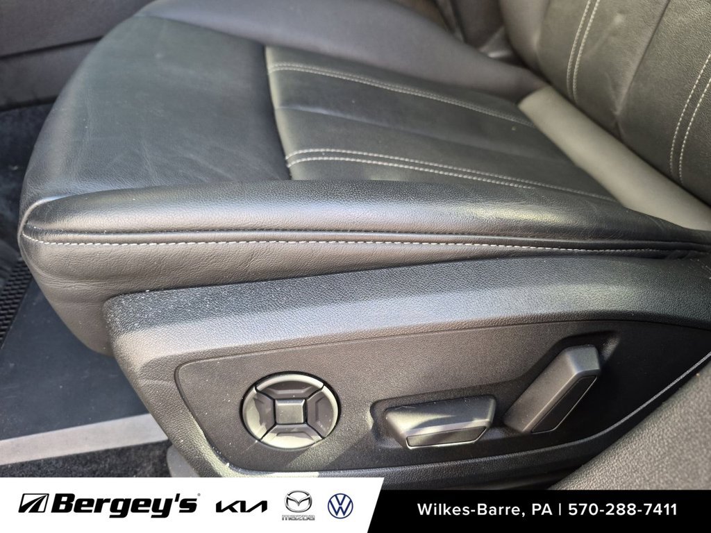 Used 2023 Audi A3 2.0T Premium w/ Convenience Package FWD image 13