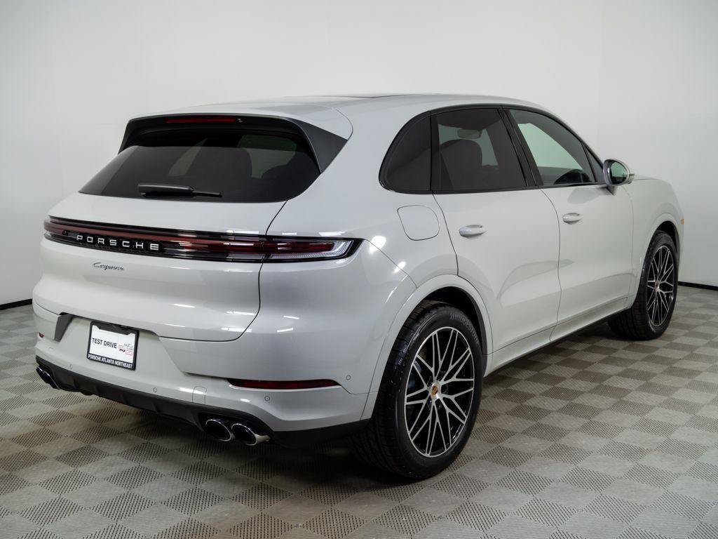 New 2026 Porsche Cayenne AWD/4WD image 30