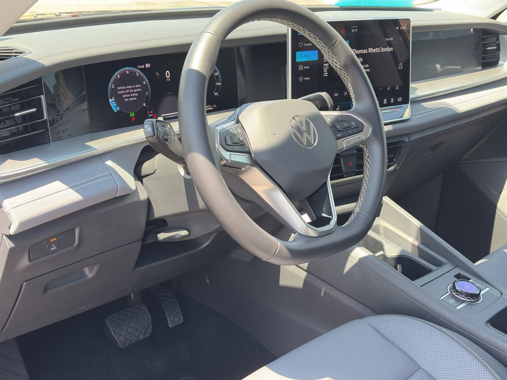 Used 2026 Volkswagen Tiguan SE AWD/4WD image 13