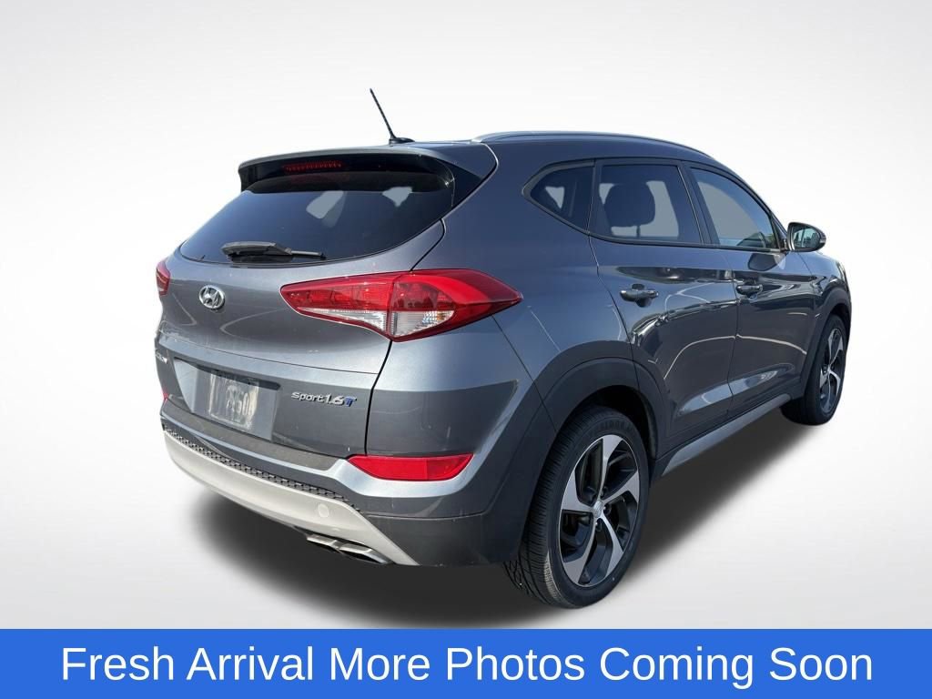 Used 2017 Hyundai Tucson Sport FWD image 4