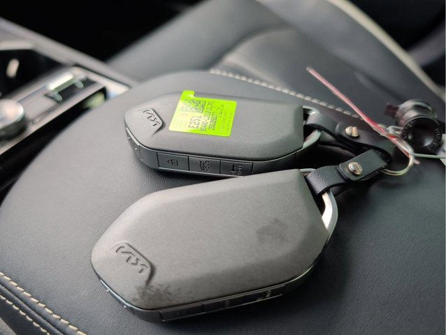 Used 2025 Kia K5 GT-Line image 34